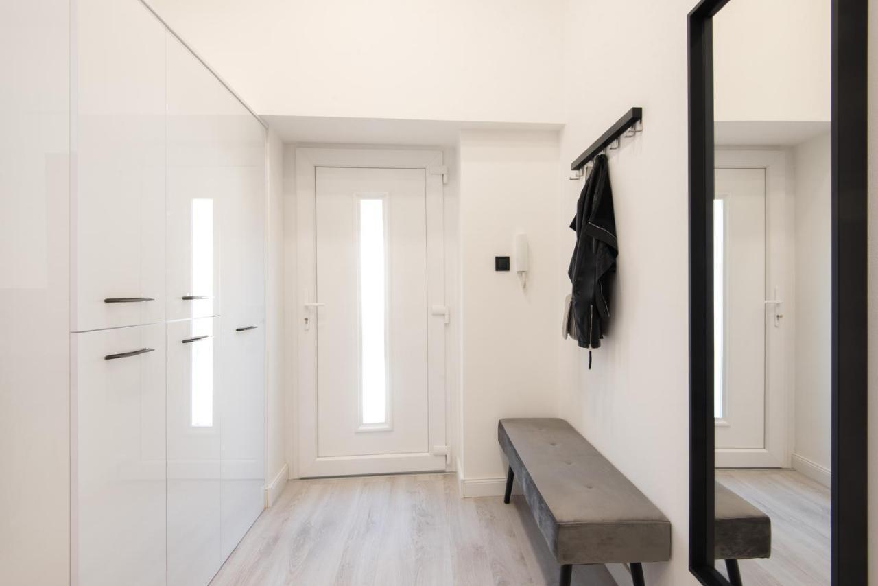 Hollo 3 Bedroom Downtown Apartment Budapest Esterno foto